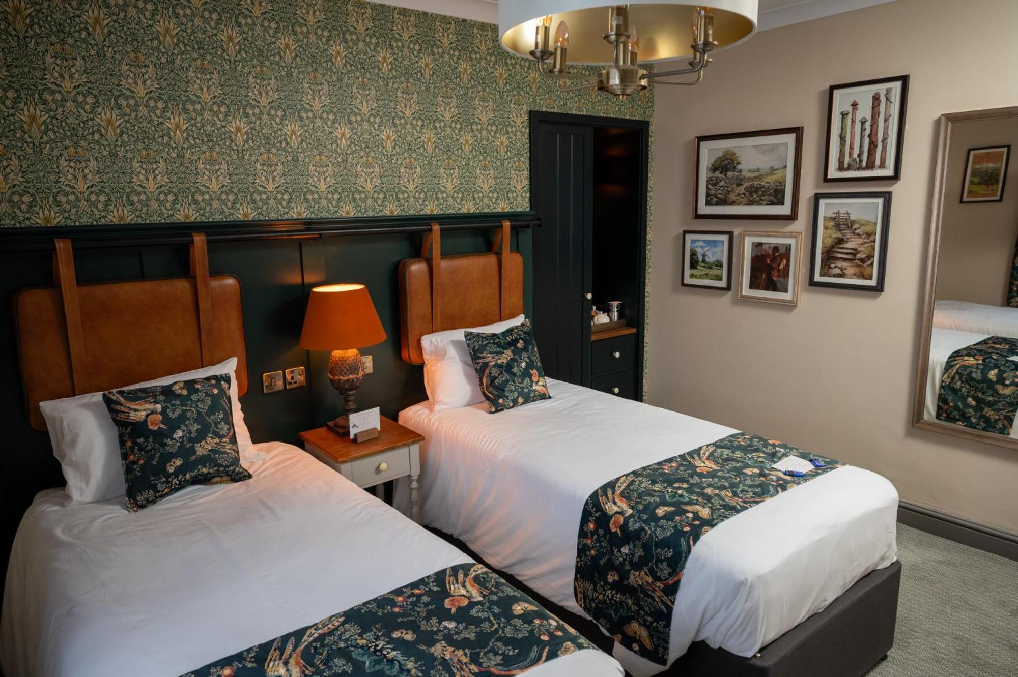 Ethorpe Hotel By Chef & Brewer Collection Gerrards Cross Extérieur photo