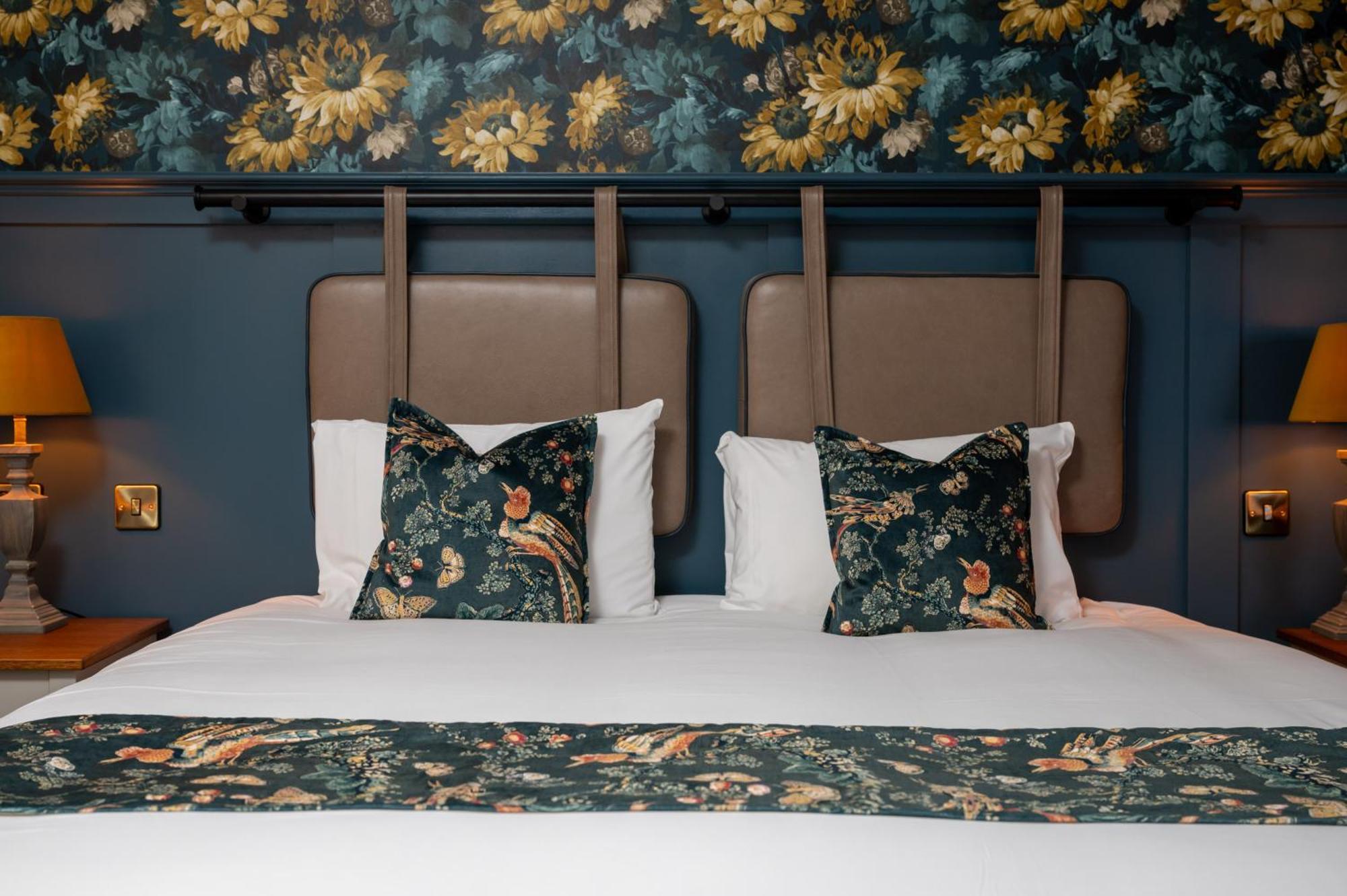 Ethorpe Hotel By Chef & Brewer Collection Gerrards Cross Extérieur photo